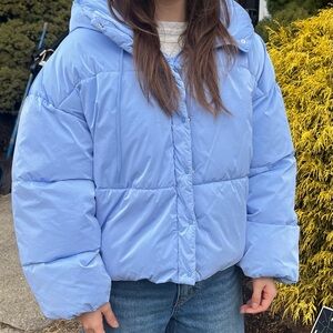 (SOLD) Zara puffer jacket in French blue/purple in like new condition.